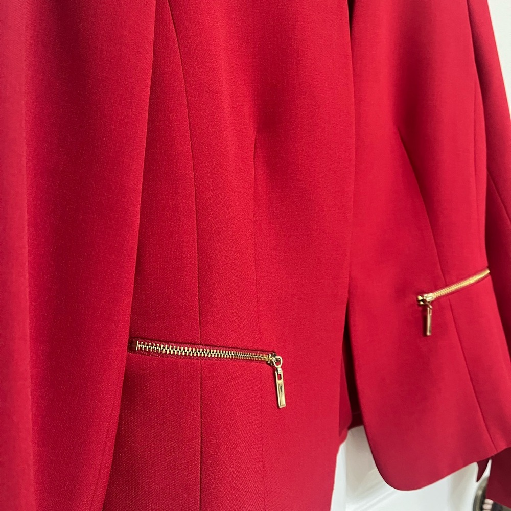 Evan Picone Red Blazer with Gold Accents - Picture 4 of 4